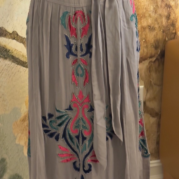 Anthropologie Gray Dress with Floral Embroidery Christmas party Size 10 - Picture 6 of 6